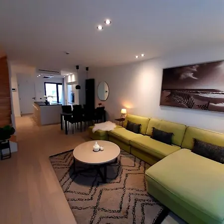 Duplex Beach House Fifty6 *